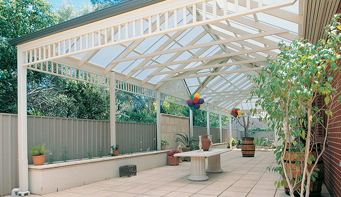 Building the Best Polycarbonate Porch Roof